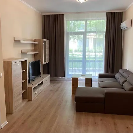 Rabi Park Apartament Varna